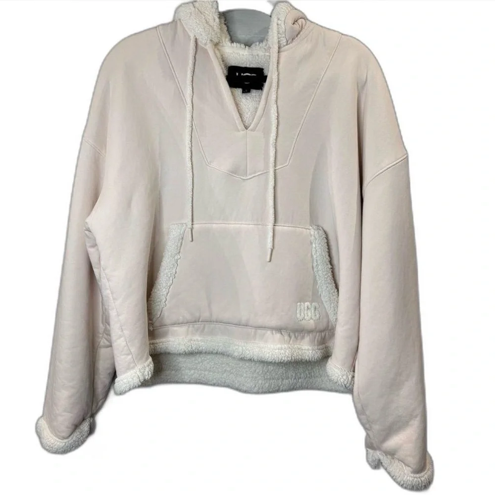 UGG Sharonn Bonded Fleece Pullover Soft Pink Hooded Pullover Medium EUC - Picture 2 of 14